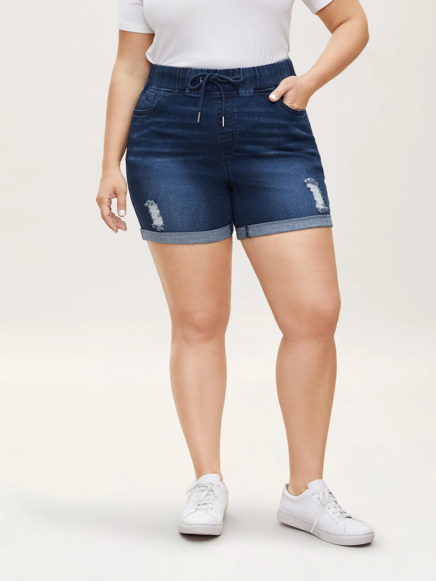 Pull-On Drawstring Elastic Waist Denim Shorts - Image 8