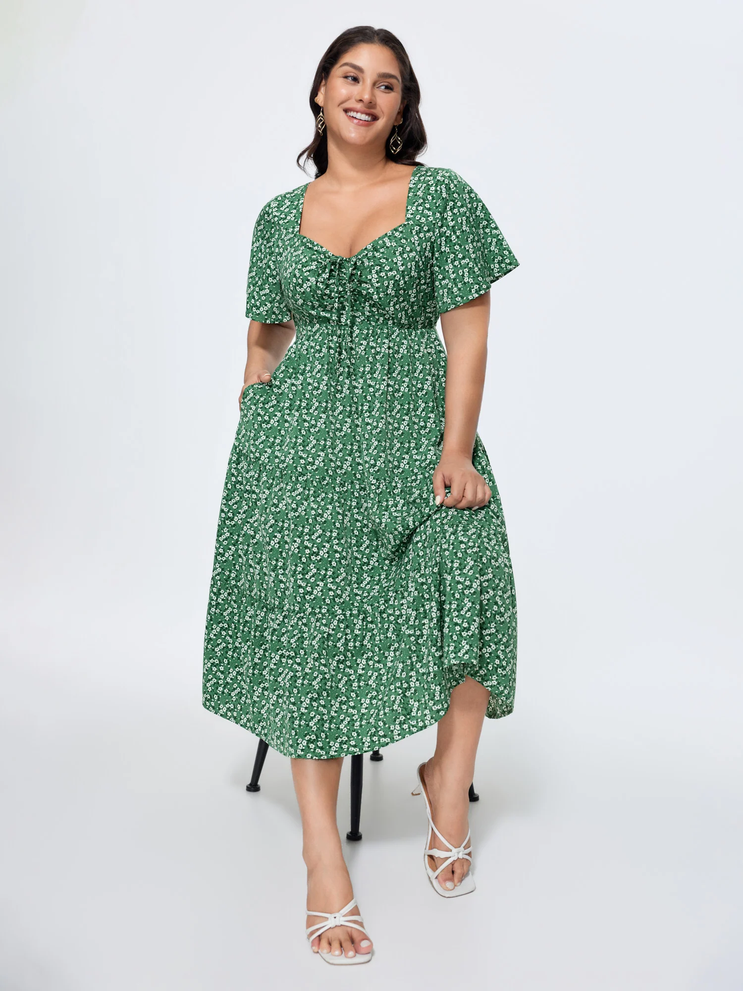 Ditsy Floral Sweetheart Drawstring Pocket Tiered Dress - Image 27