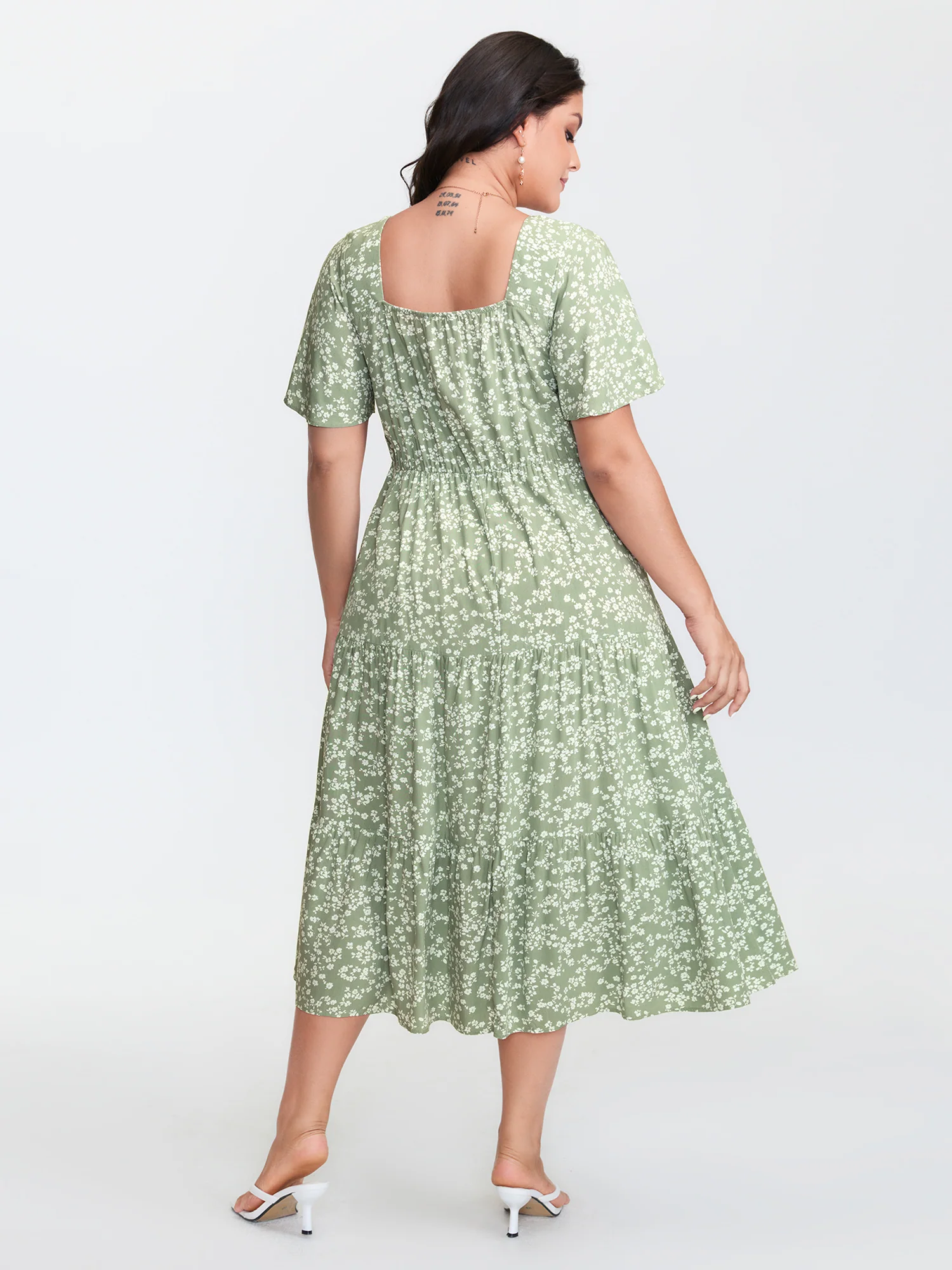 Ditsy Floral Sweetheart Drawstring Pocket Tiered Dress - Image 37