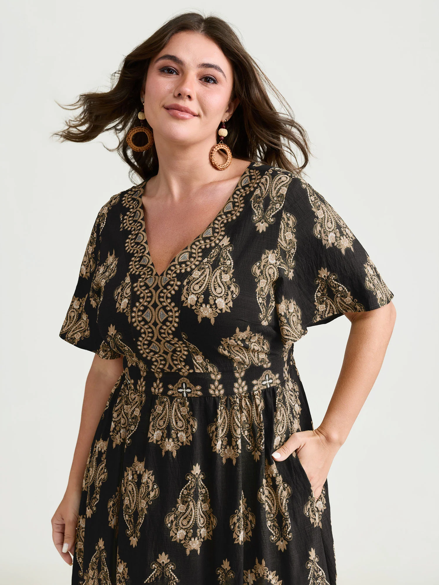 Paisley Print Pockets Shirred Waist Maxi Dress - Image 13