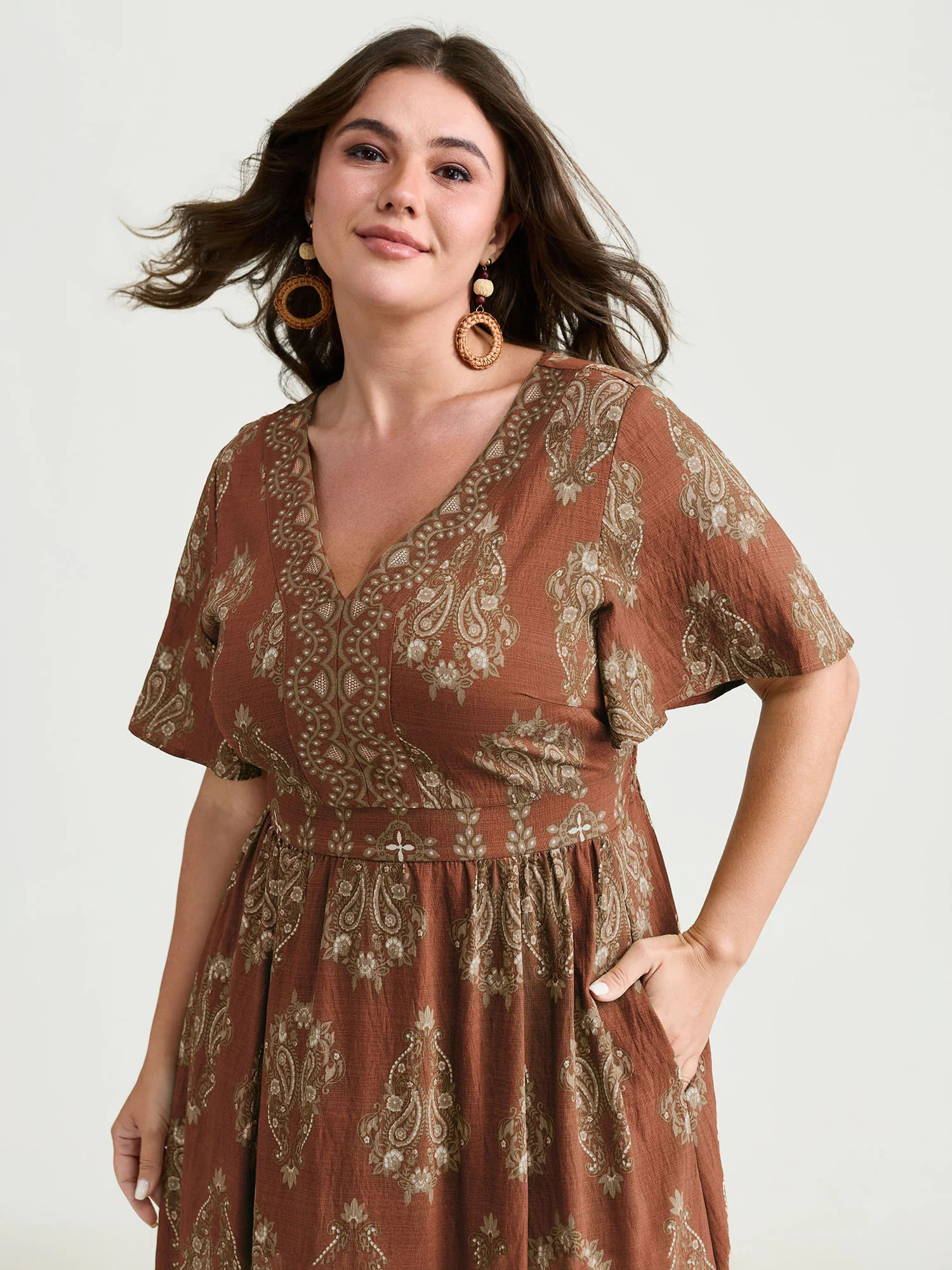 Paisley Print Pockets Shirred Waist Maxi Dress - Image 9