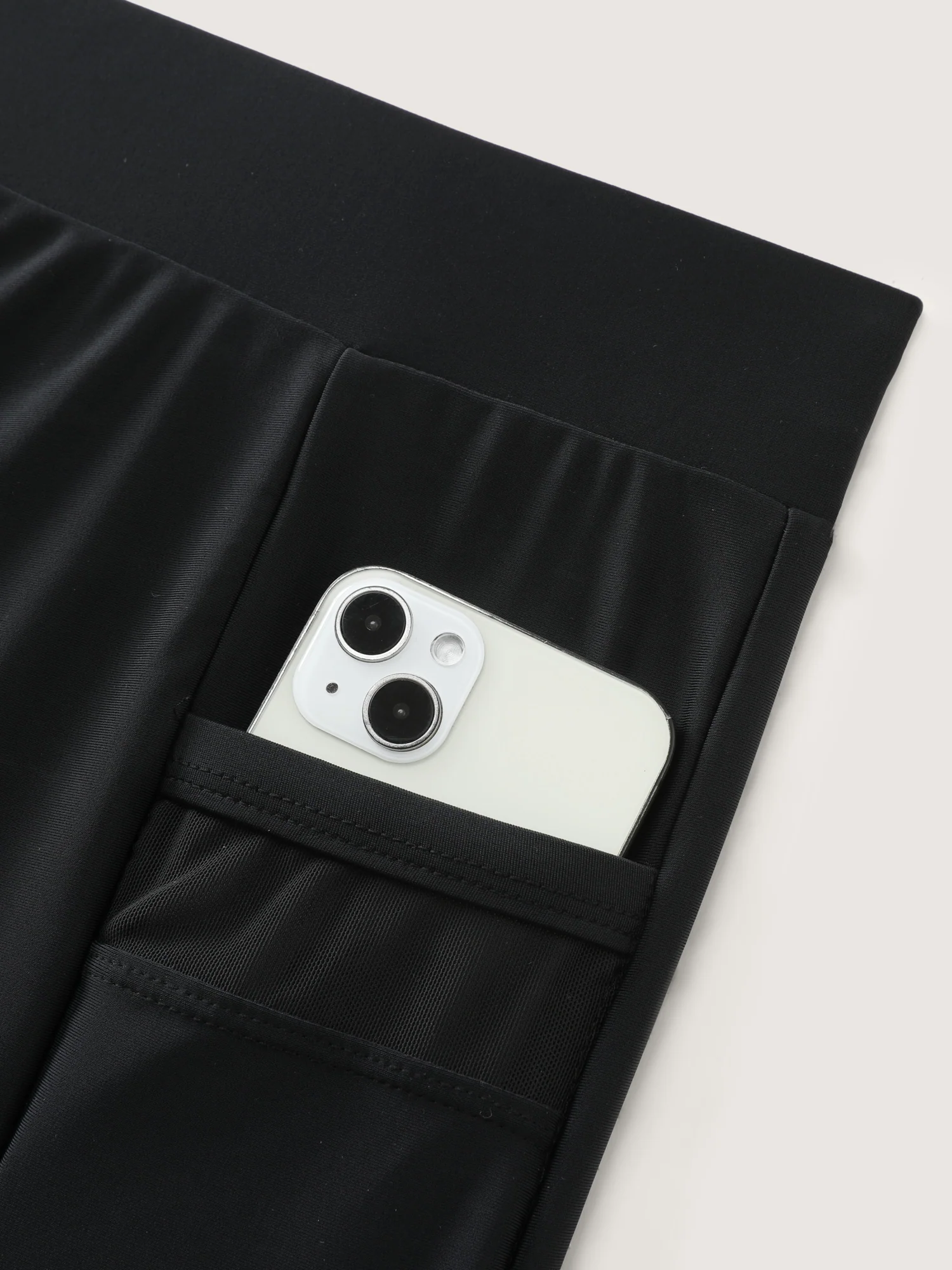 Pockets High-Waisted Swim Shorts - Image 6
