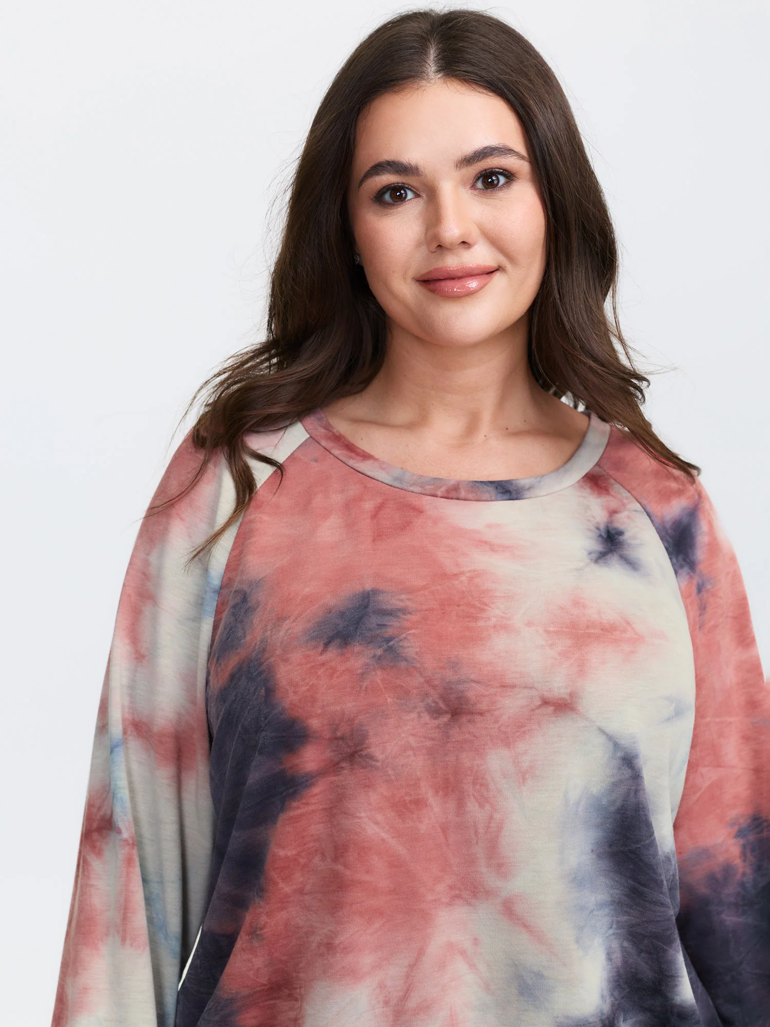 Round Neck Tie-Dye Sweatshirt - Image 2