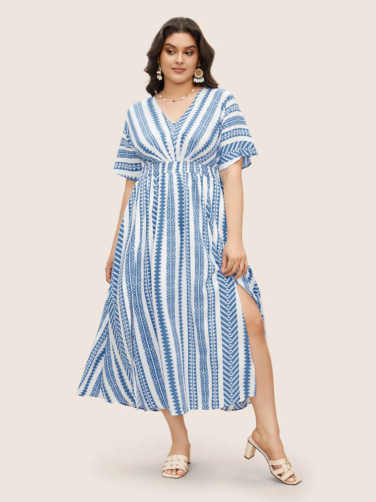 Solid Geometric Dolman Sleeve Pocket Shirred Split Hem Dress - Image 3